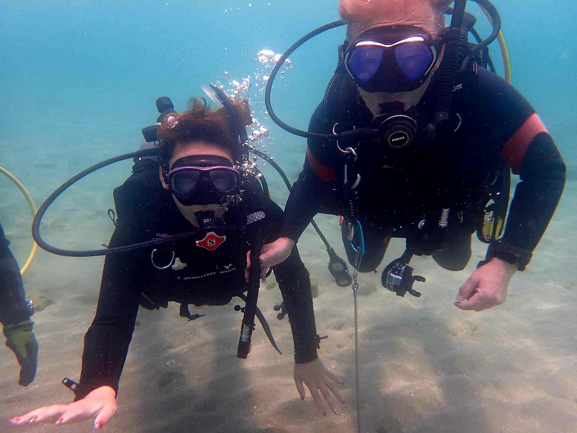 received_585526057112777